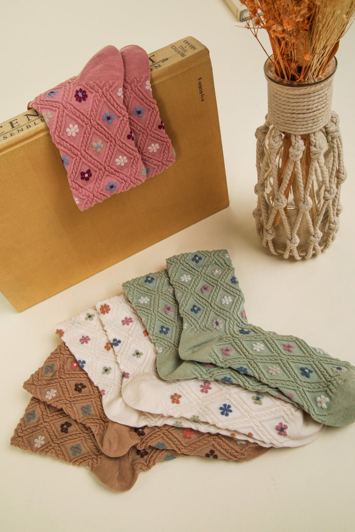 Blossom Knit Socks