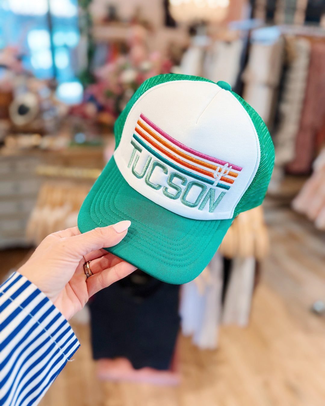 Green Tucson Love Hat