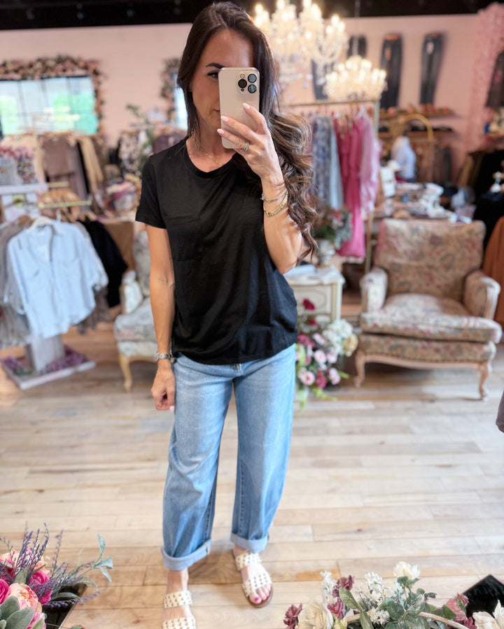 The Lila Tee - Black