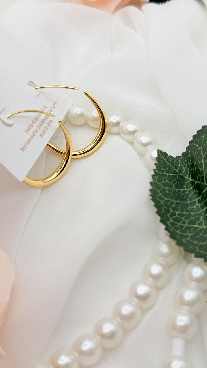 The Teardrop Hoop Earrings