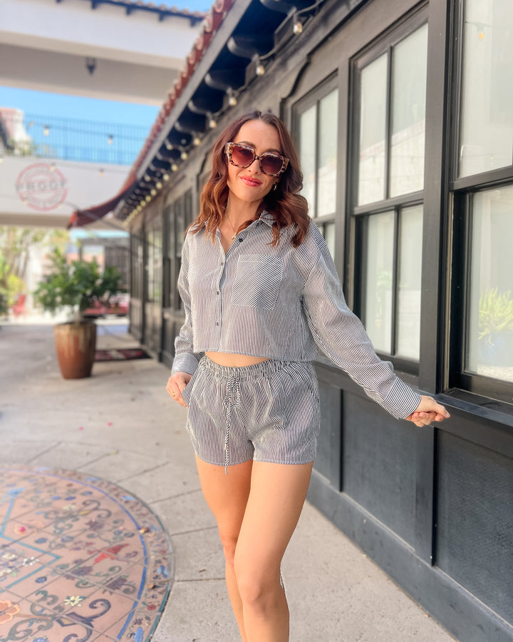 The Dahlia Drawstring Shorts - Black