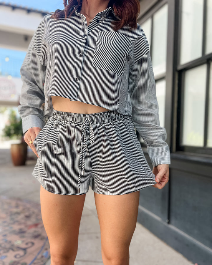 The Dahlia Drawstring Shorts - Black