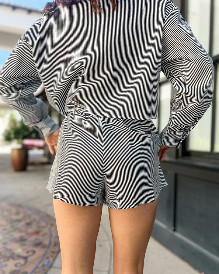 The Dahlia Drawstring Shorts - Black