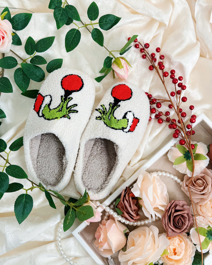 Christmas_Time_Slippers_image_2