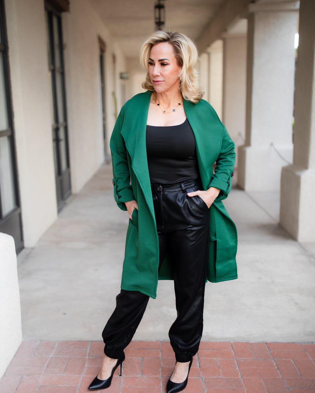 The Evelyn Textured Drape Jacket - Green