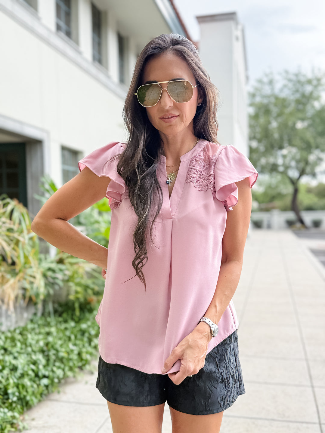 The Riley Lace Ruffle Sleeve V-Neck Blouse - Mauve