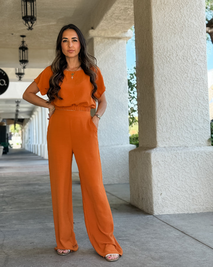 The Aspen Cropped Flutter Sleeve Top – Orange
