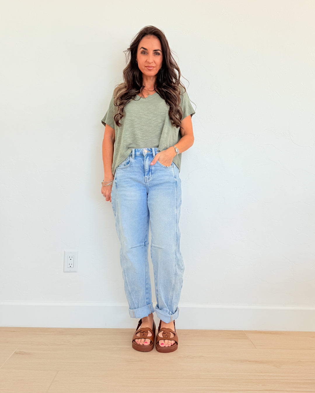 The Rylee V-Neck Light Knit Top - Light Olive