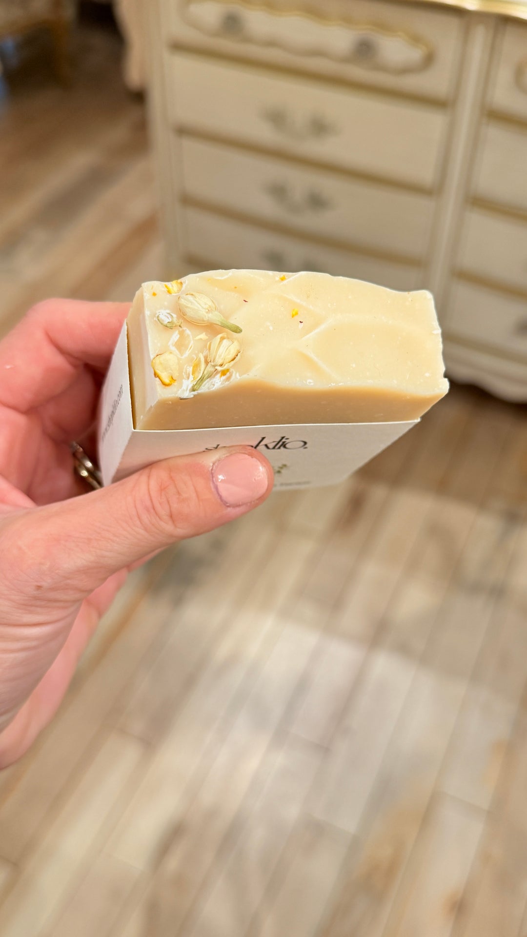 Natural + Sustainable Soaps by Thistle + Thyme - Jasmine