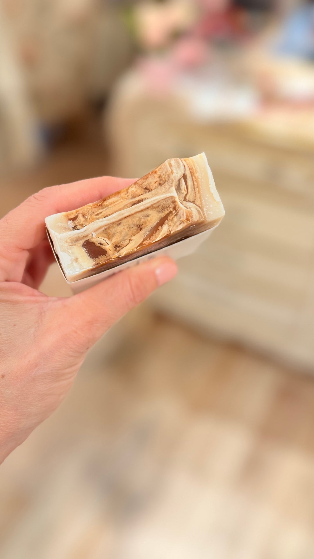 Natural + Sustainable Soaps by Thistle + Thyme - Vanilla Sandalwood