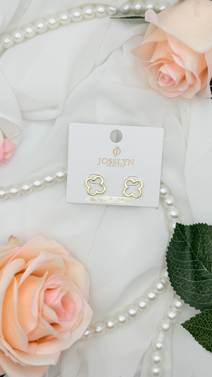 The Clover Etched Stud Earrings