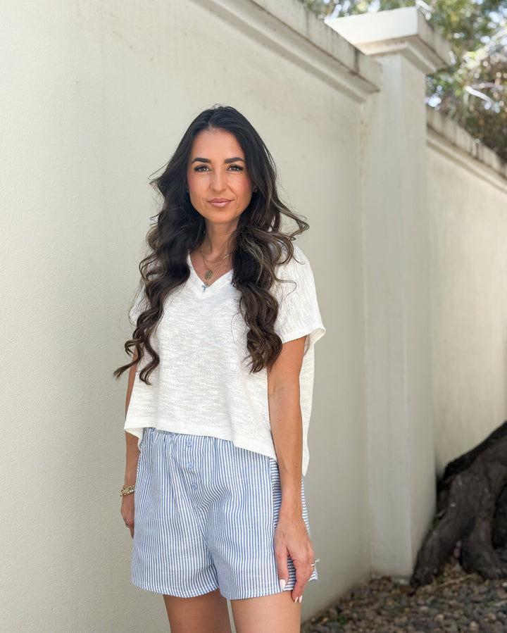 The Rylee V-Neck Light Knit Top - Ivory