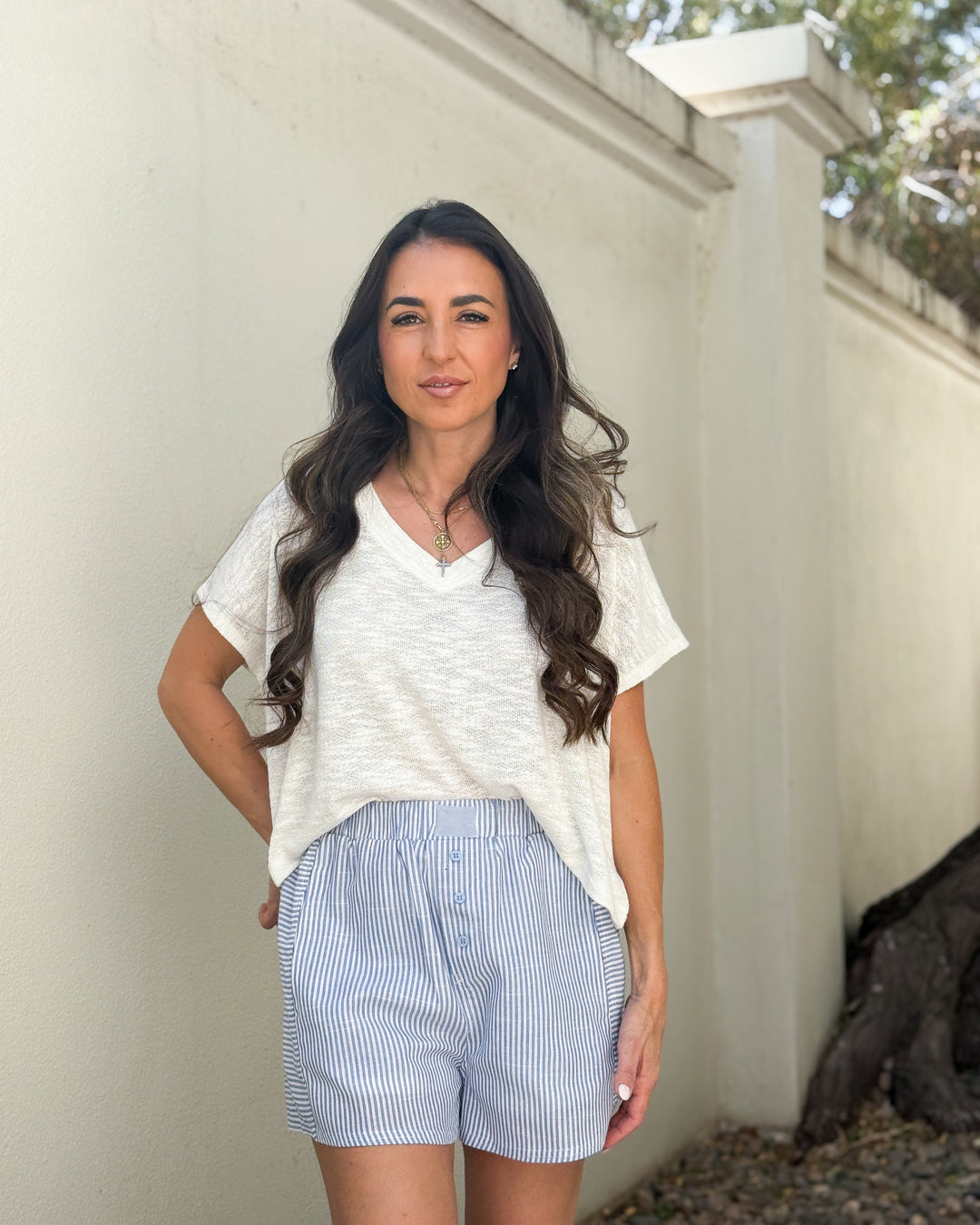 The Rylee V-Neck Light Knit Top - Ivory