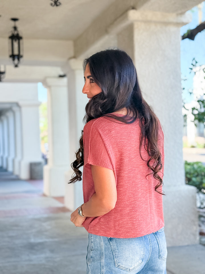 The Rylee V-Neck Light Knit Top - Winter Rose