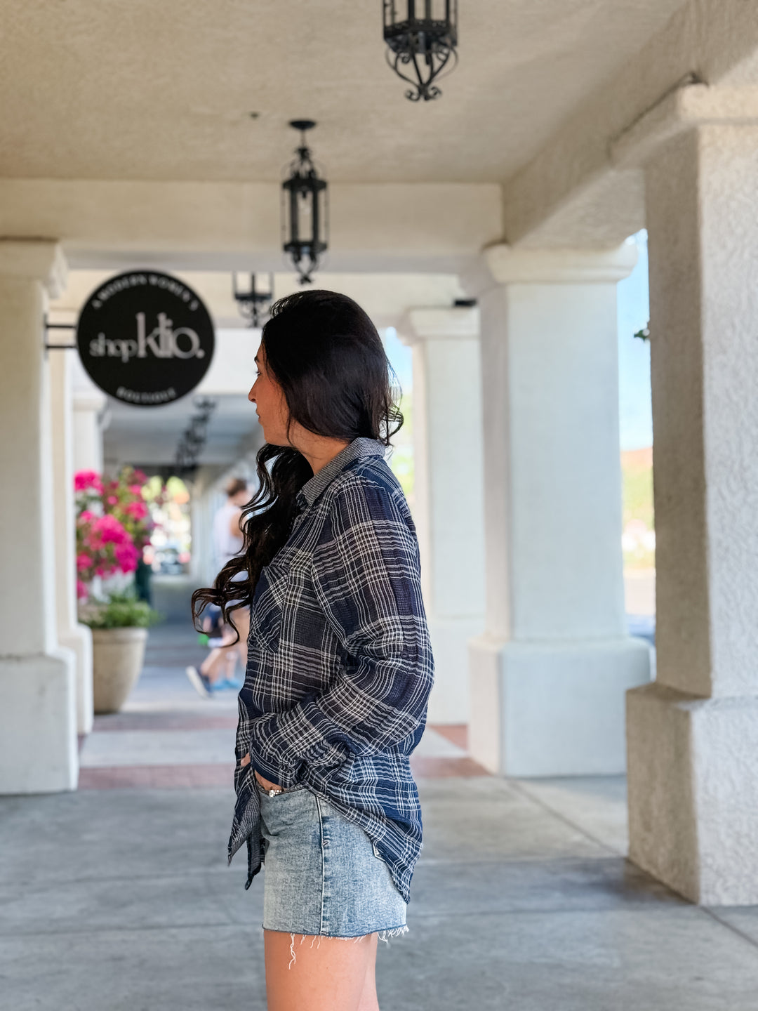 The Oversized Plaid Flannel Shirt - Navy