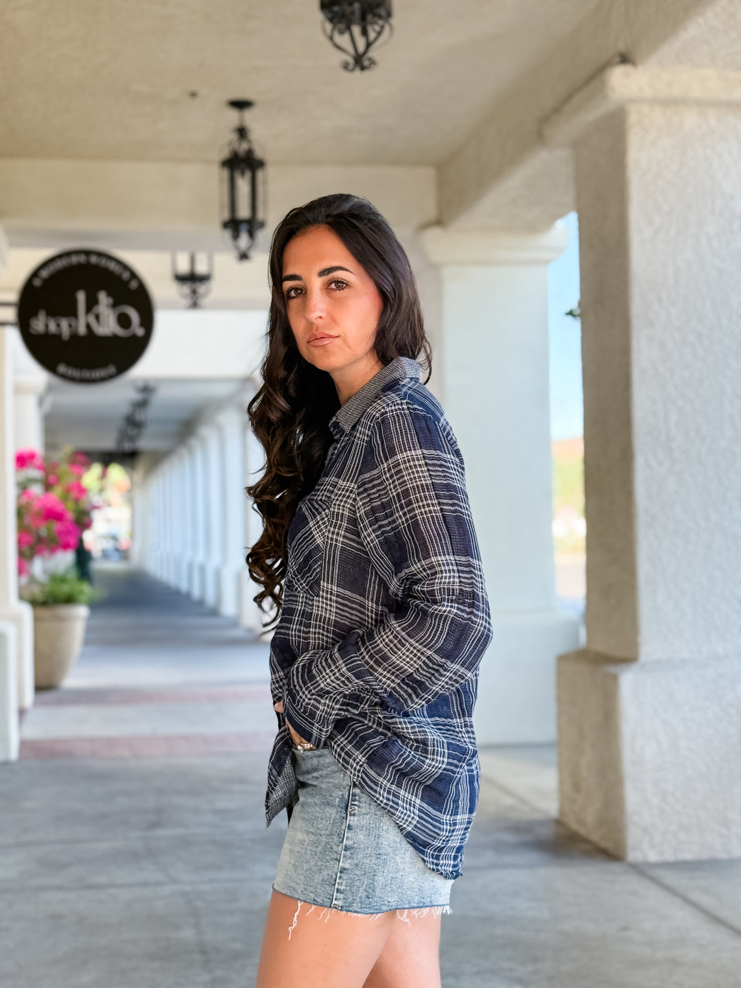 The Oversized Plaid Flannel Shirt - Navy