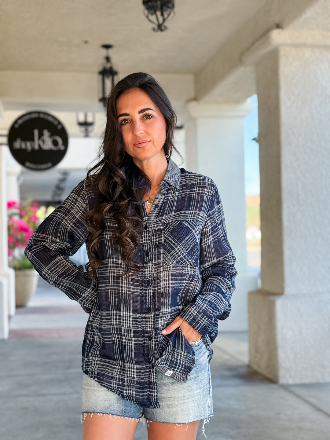 The Oversized Plaid Flannel Shirt - Navy