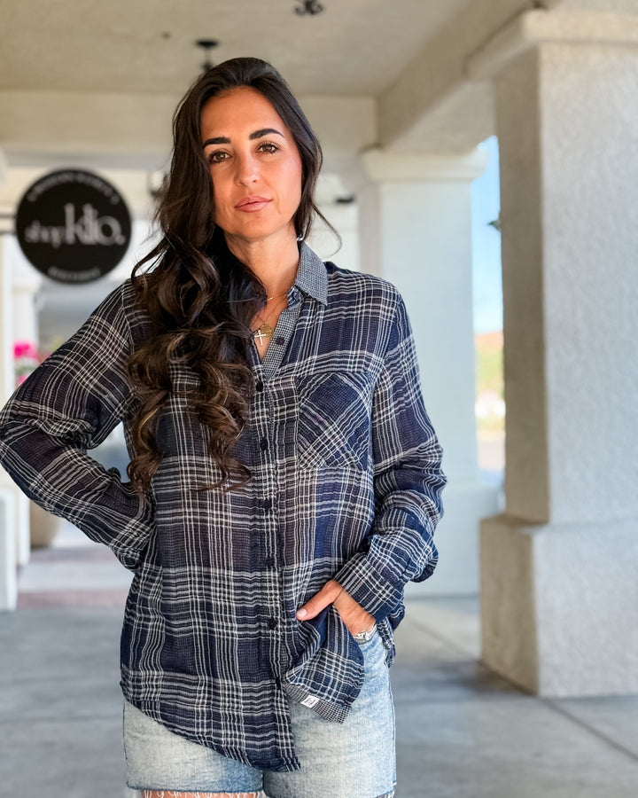 The Oversized Plaid Flannel Shirt - Navy
