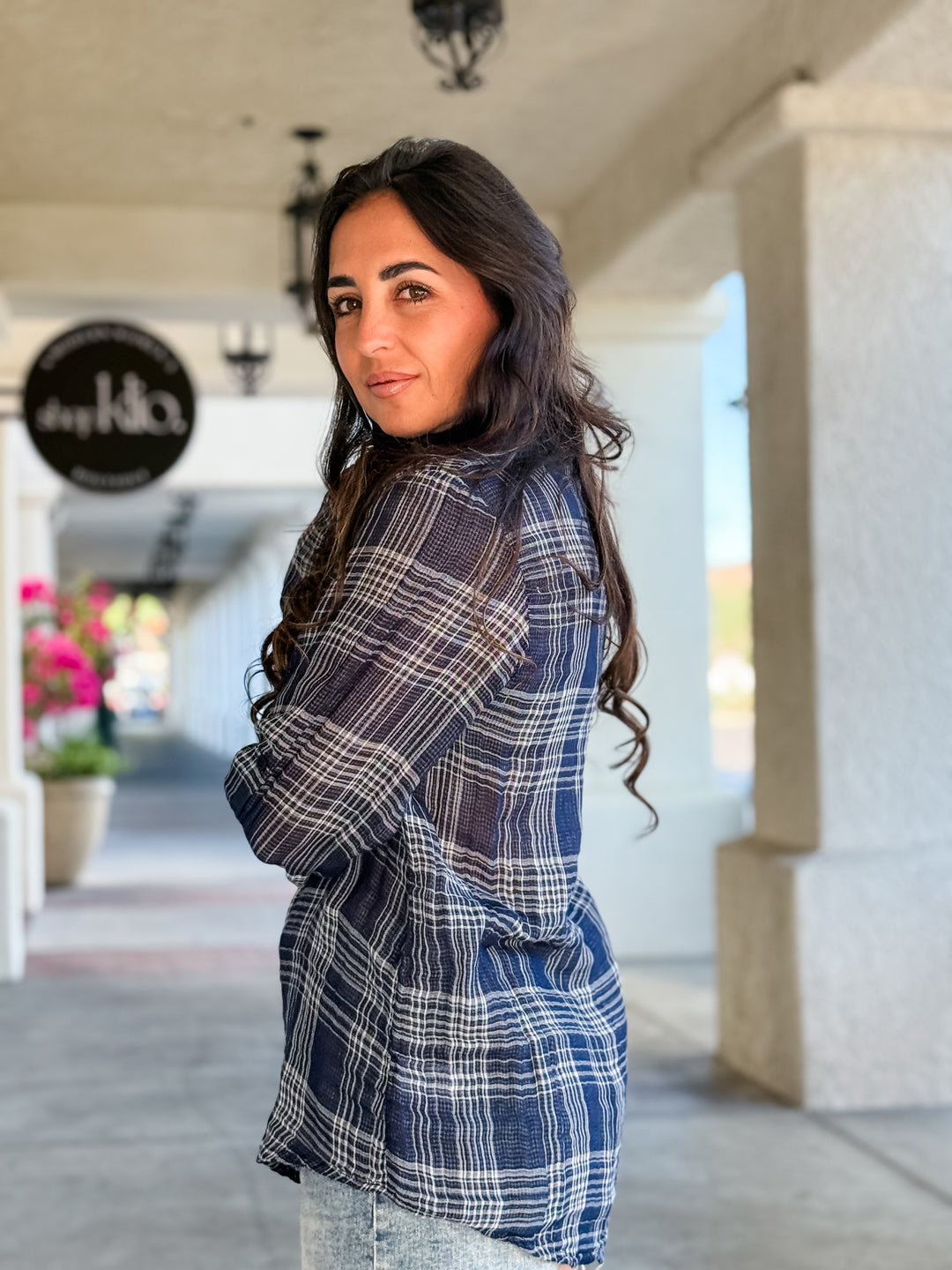 The Oversized Plaid Flannel Shirt - Navy