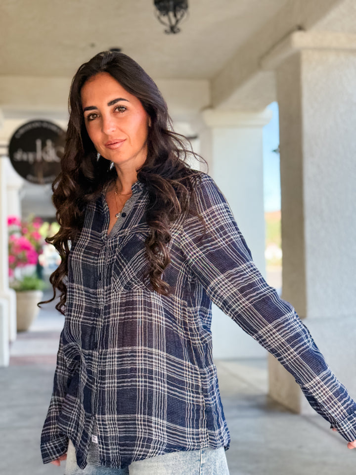 The Oversized Plaid Flannel Shirt - Navy