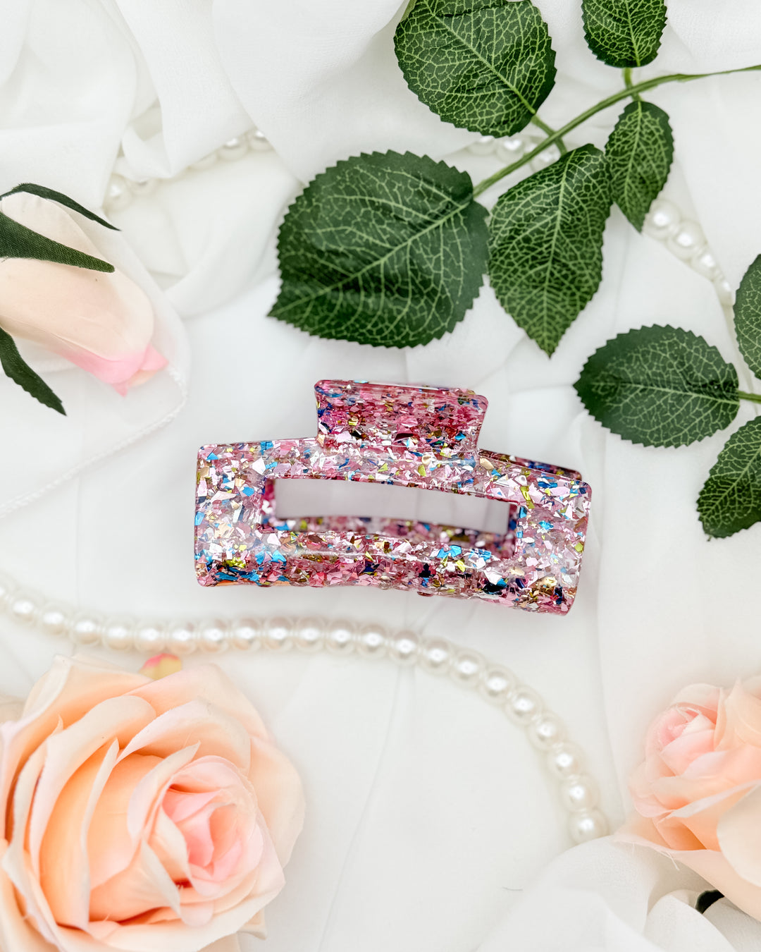 The Mila Glitter Claw Clip