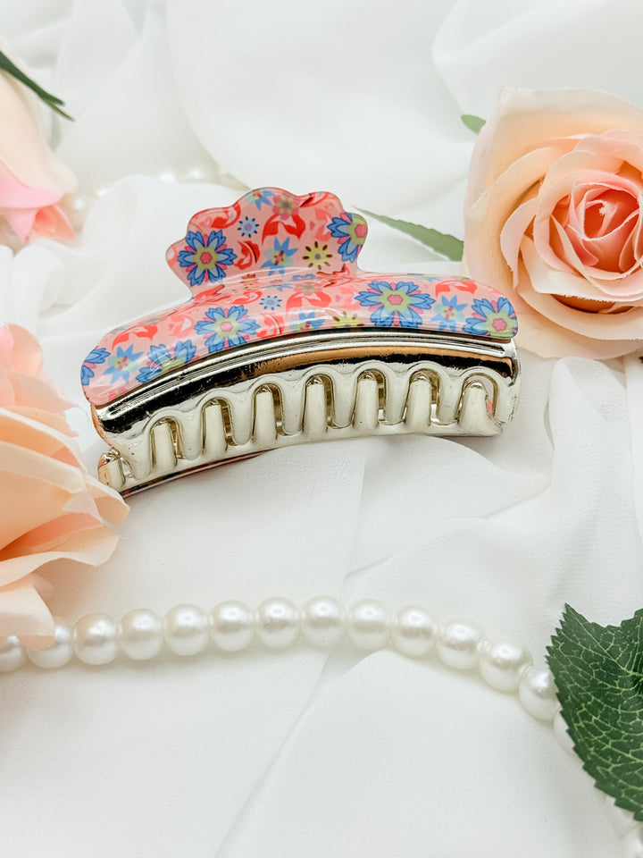 The Daisy Bloom Hair Claw Clip