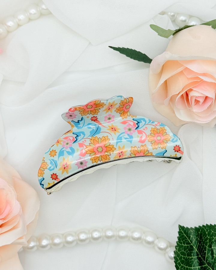 The Daisy Bloom Hair Claw Clip