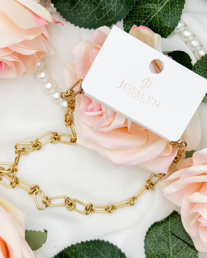 The Remi Barbed Wire Necklace