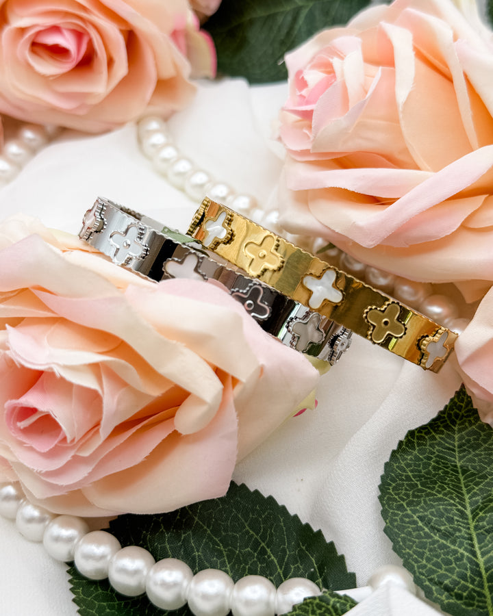 The Clover Bangle