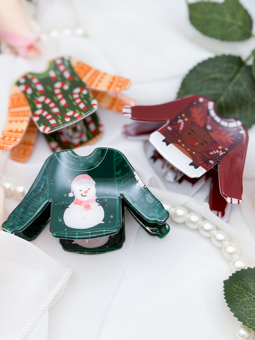 The Holiday Sweater Hair Claw Clip