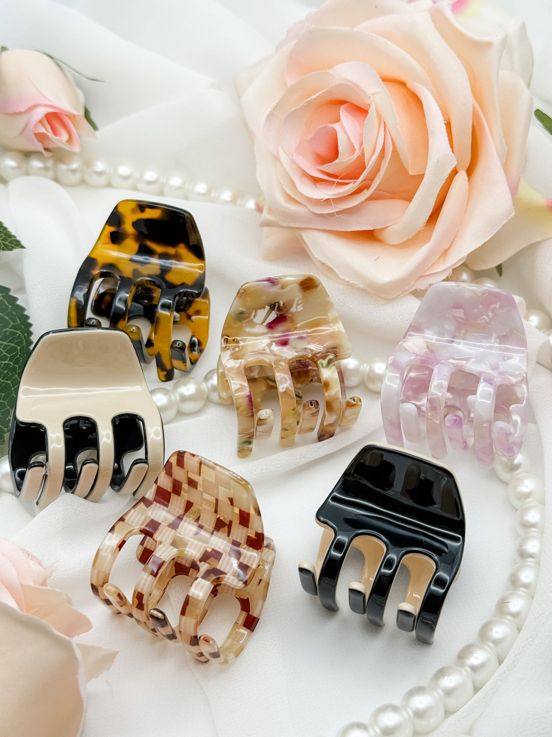 The Mila Mini Hair Claw Clip