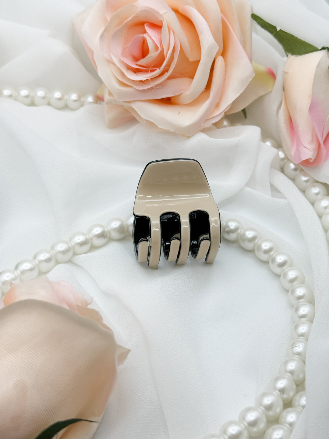 The Mila Mini Hair Claw Clip