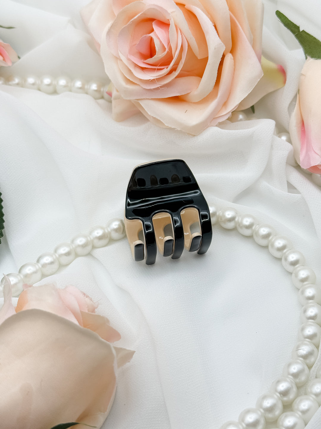 The Mila Mini Hair Claw Clip