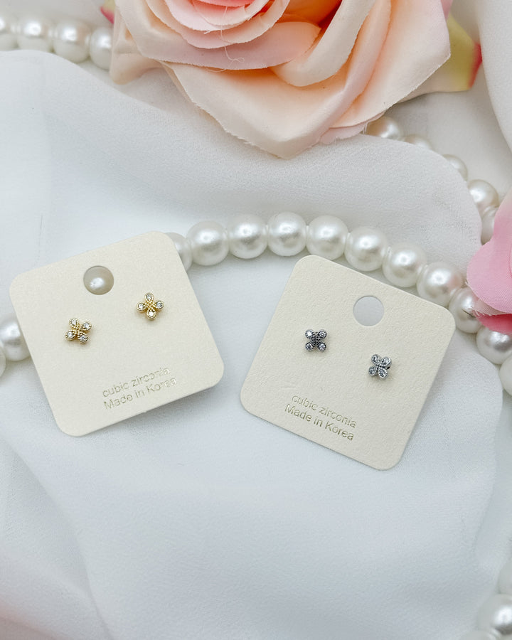 The Daisy Stud Earrings