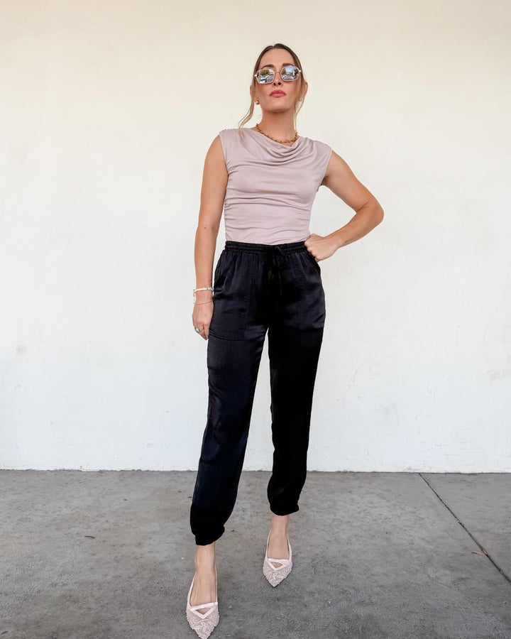 The Olivia Elastic Waist Jogger Pocket Pants - Black
