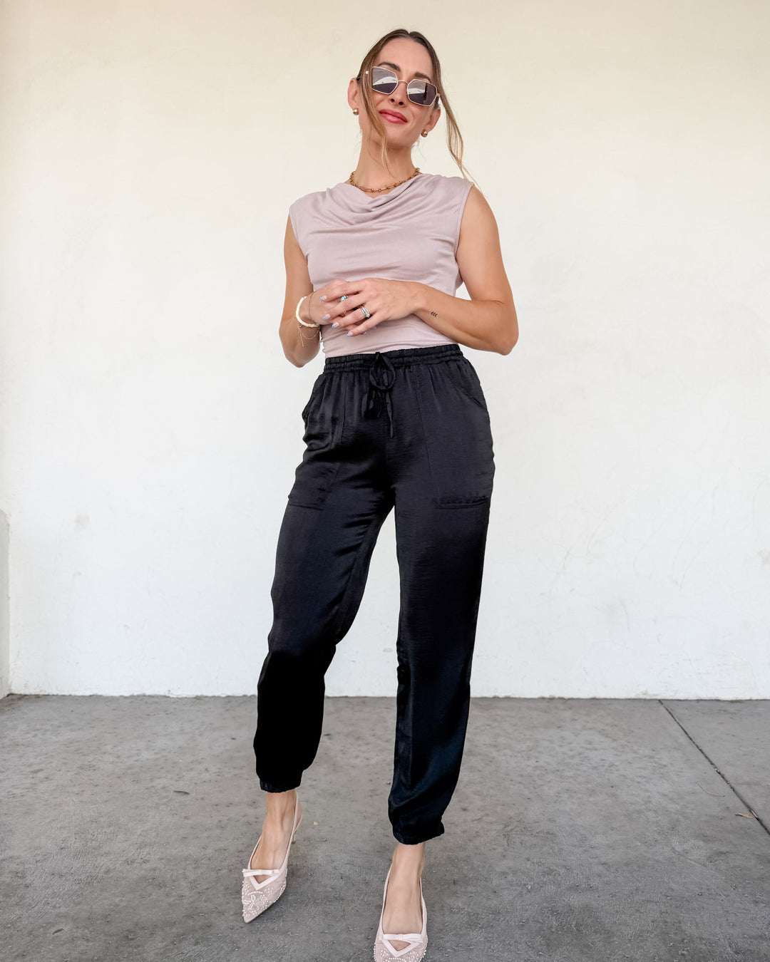The Olivia Elastic Waist Jogger Pocket Pants - Black