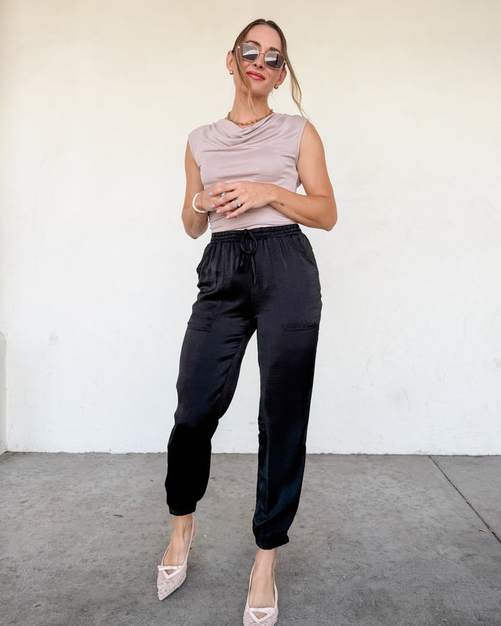 The Olivia Elastic Waist Jogger Pocket Pants - Black
