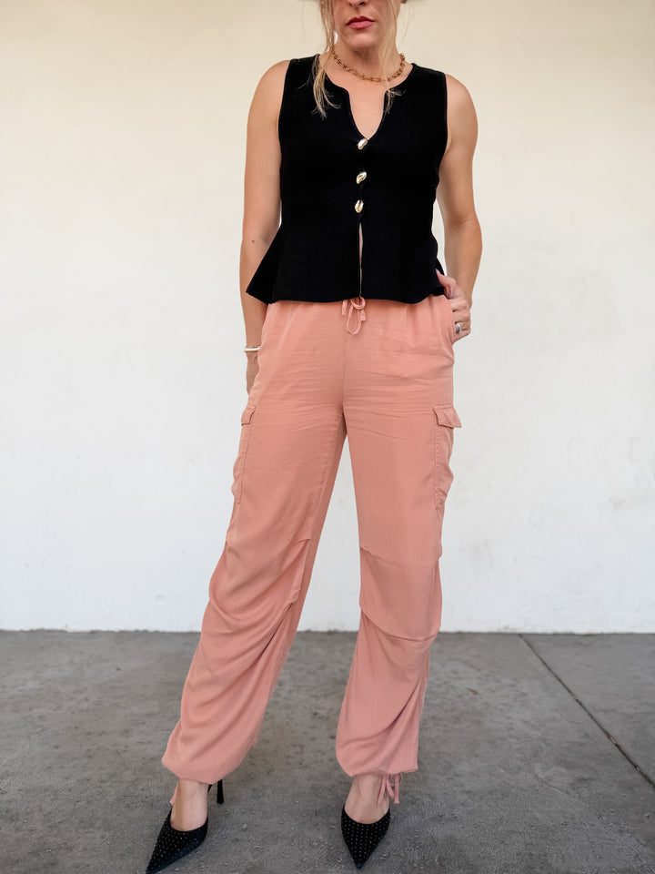 The Harlow Cargo Wide Leg Pants - Peach
