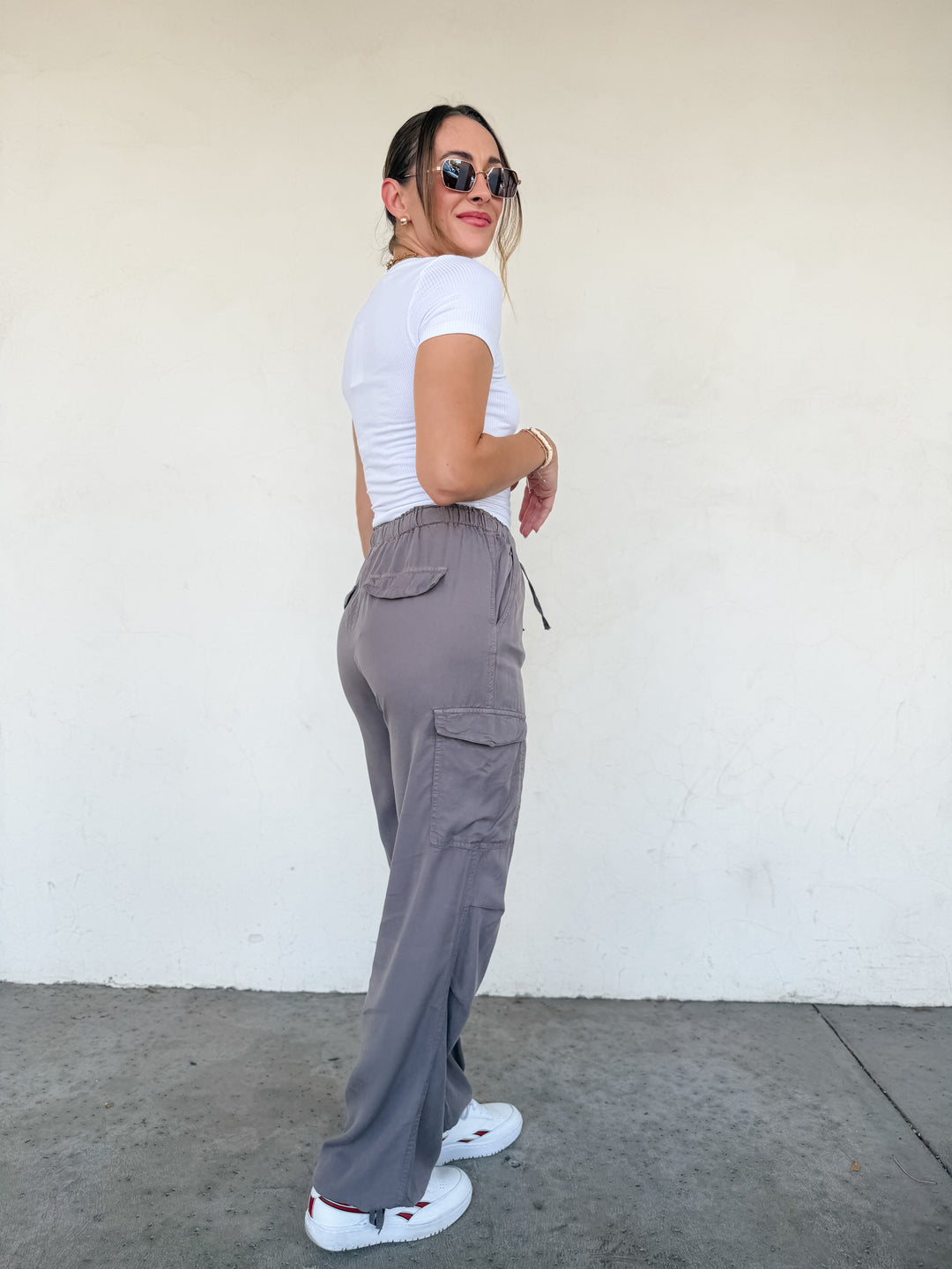 The Harlow Cargo Wide Leg Pants - Dark Gray