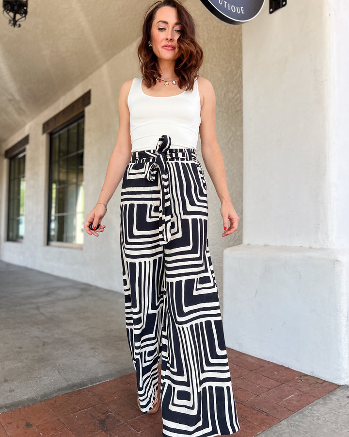 The Sarah Geometric Pants - Black