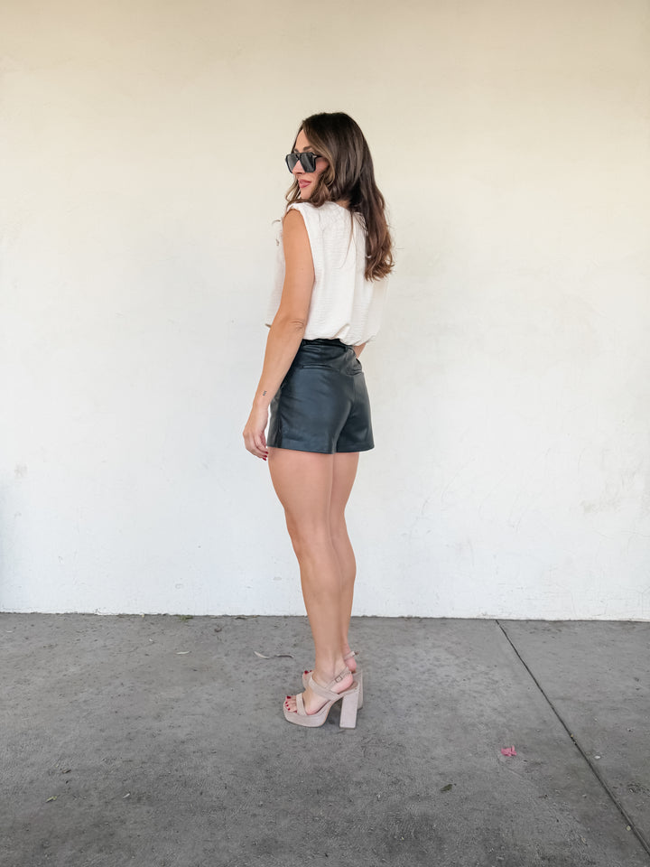 The Elodie Cropped Balloon Top - Natural