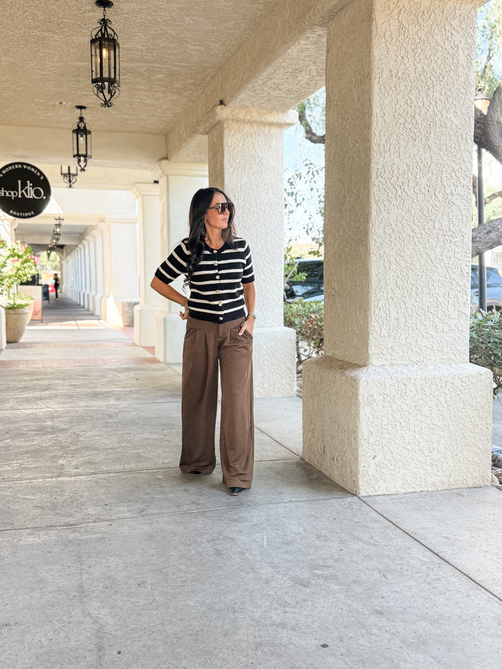 The Wendi High-Rise Wide-Leg Cargo Pants - Dark Brown