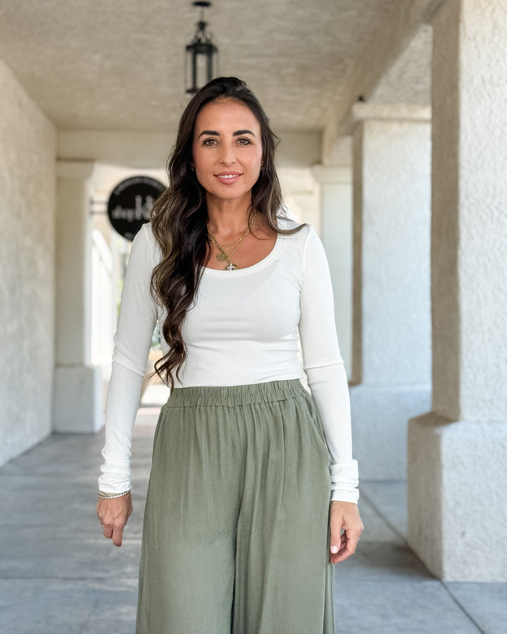 The Molly Daily Linen Pants - Light Olive