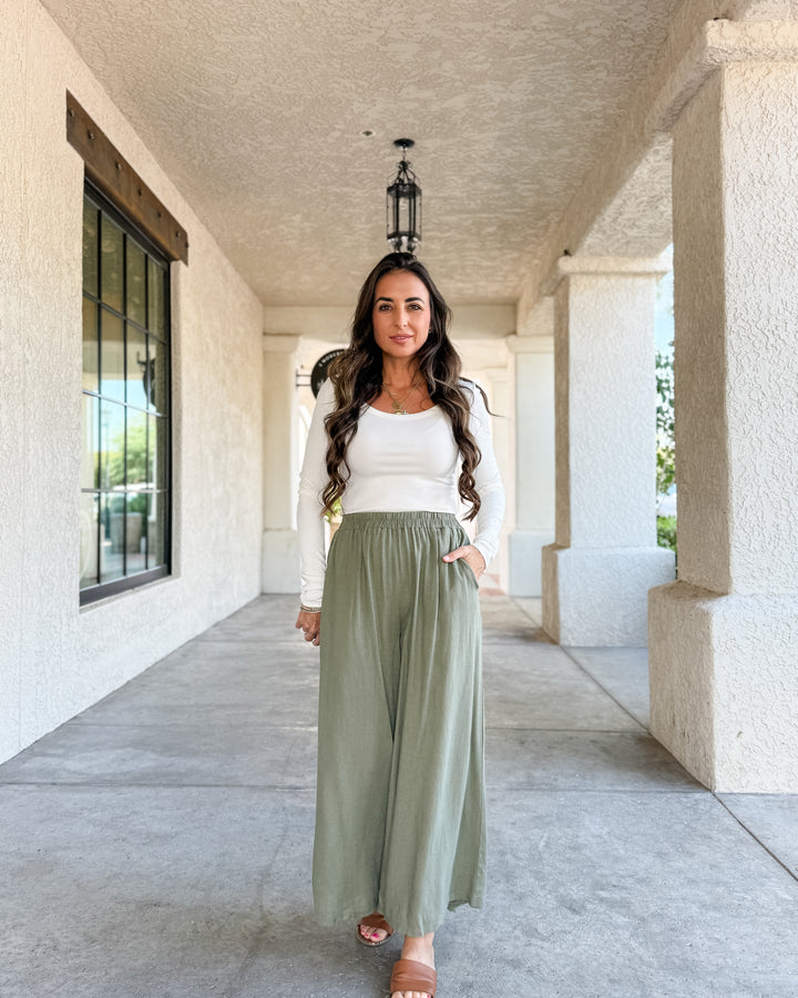 The Molly Daily Linen Pants - Light Olive