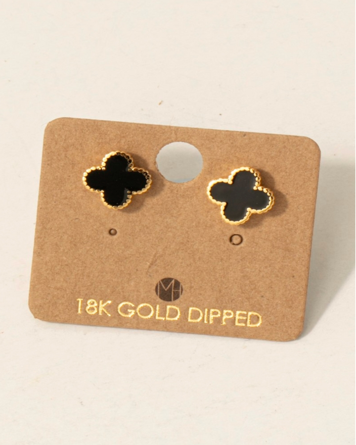 clover-shaped stud earrings